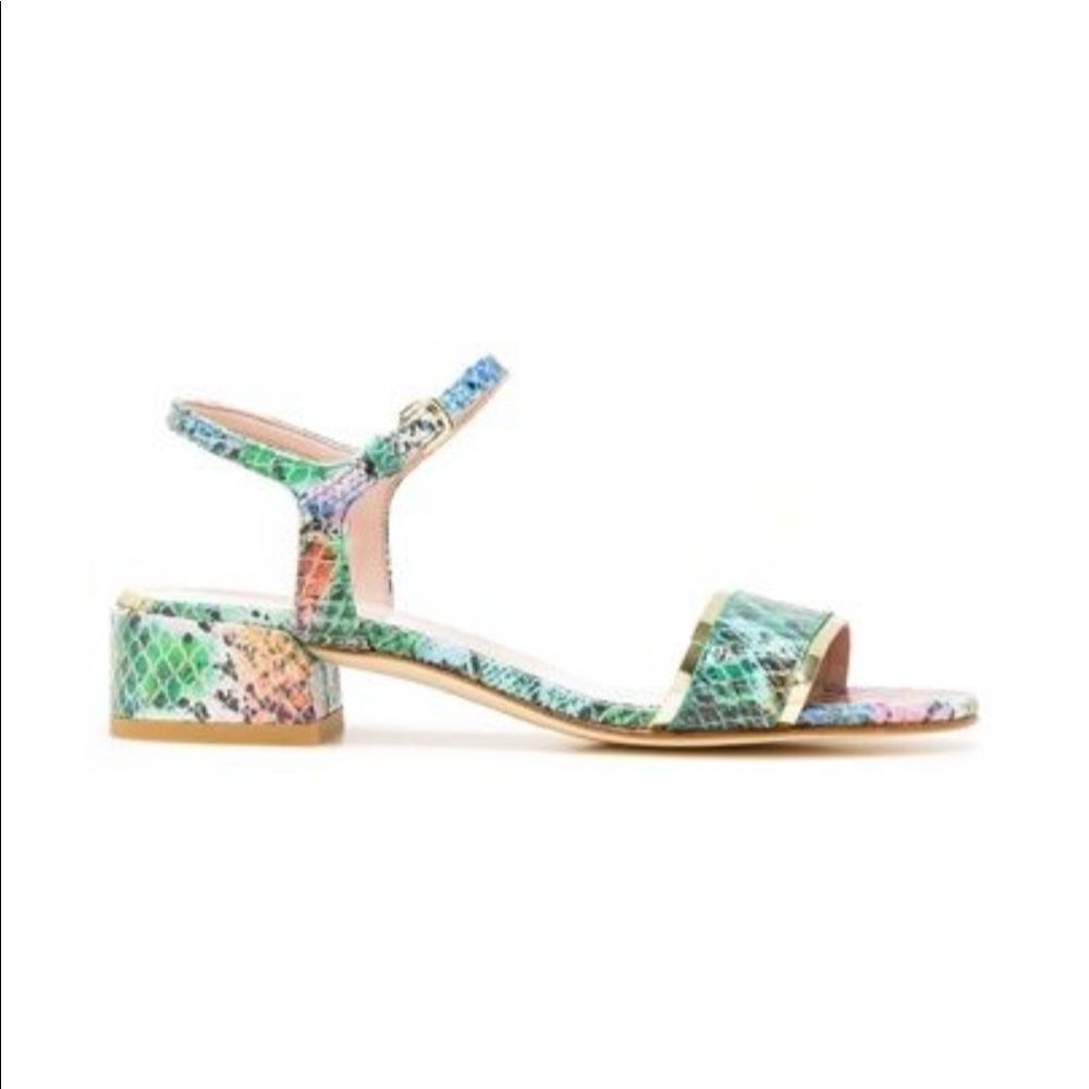 Stuart Weitzman Synopsis Sandal size 7.5M